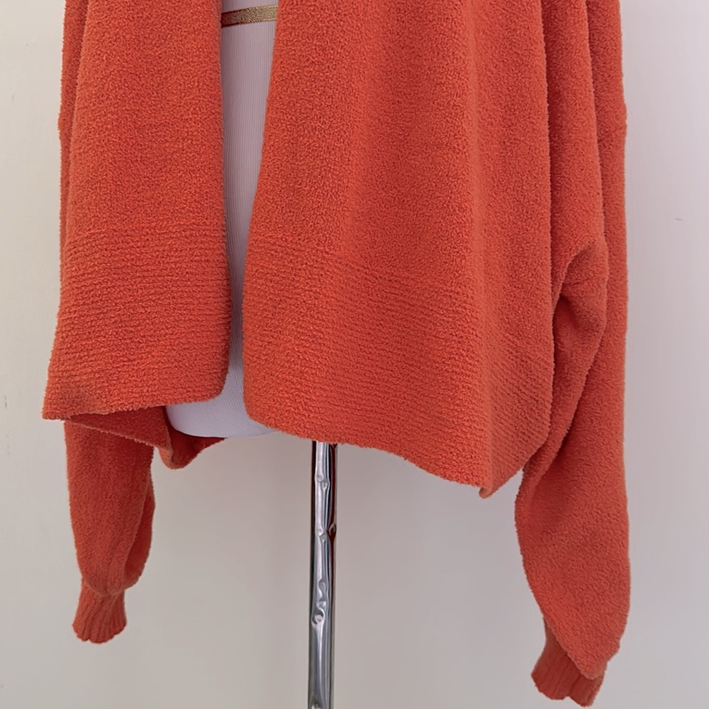 Davi & Dani || Letters From Home Orange Oversize … - image 6